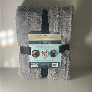 Gray Pet Blanket Furniture Protector
